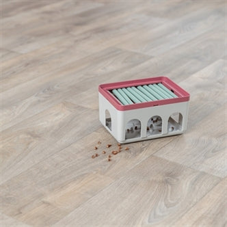 TRIXIE CAT ACTIVITY ROD BOX WIT / BORDEAUX 20X16X12 CM