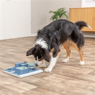 TRIXIE DOG ACTIVITY POKER BOX 2 31X31 CM