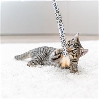 TRIXIE KATTENHENGEL STAART PANTERPRINT PLUCHE MET KATTENKRUID / CATNIP 51 CM